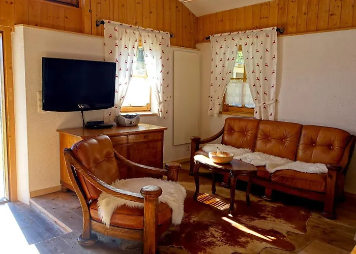 別荘 Rossweid Huette シュタンス