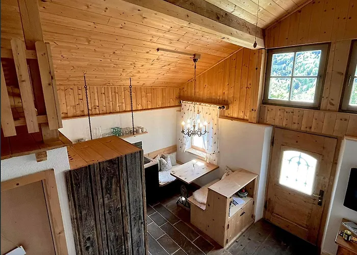 別荘 Rossweid Huette *